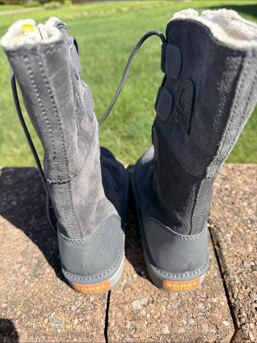 Sorel Gray Plush-Lined Women's Boot (Gray)